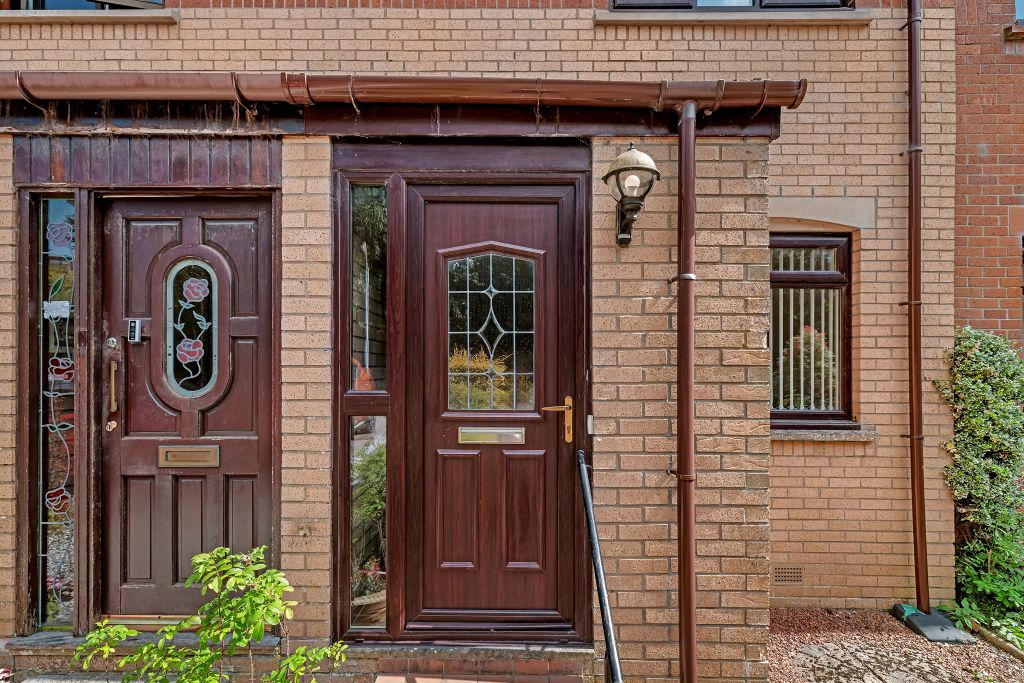 Property photo 2 of 25 1