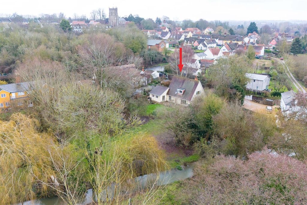 Property photo 3 of 24