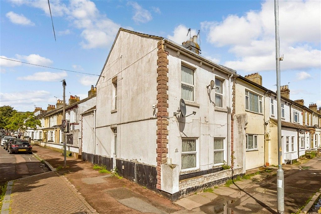 Property photo 1 of 12 External Web