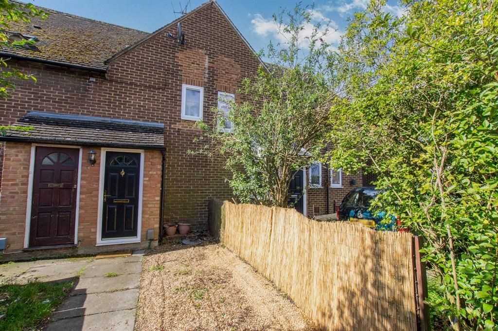 Property photo 1 of 7 Front