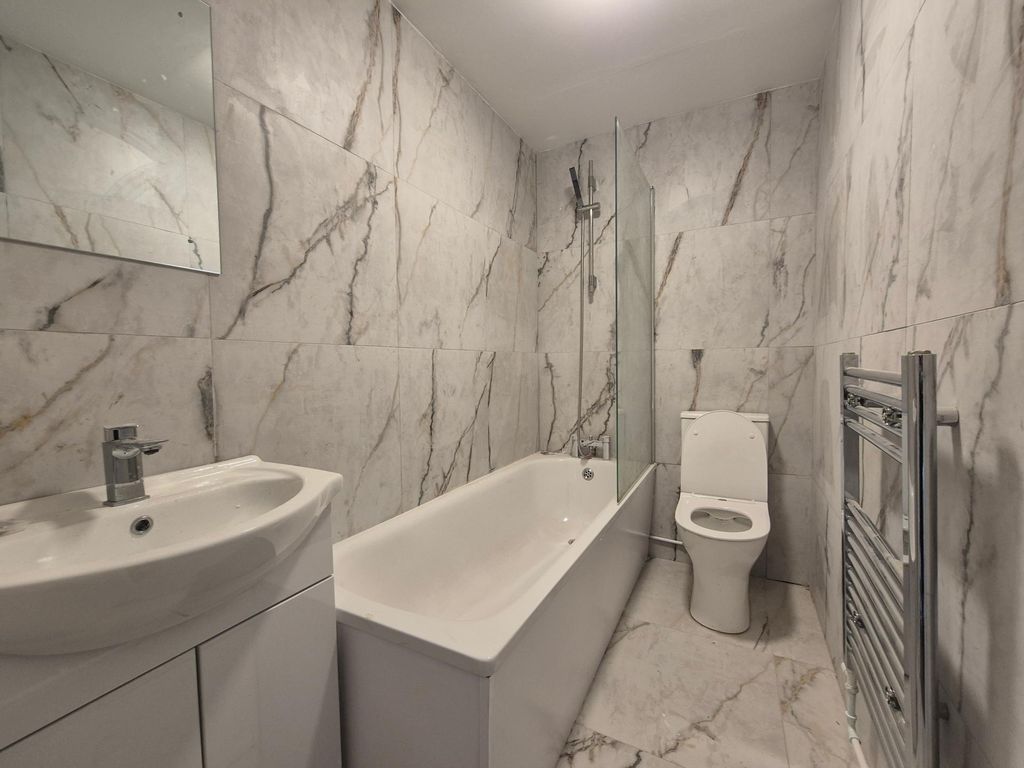 Property photo 2 of 10 Photo 1