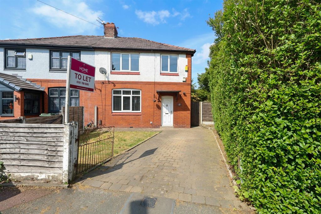Property photo 1 of 13 21.Jpg