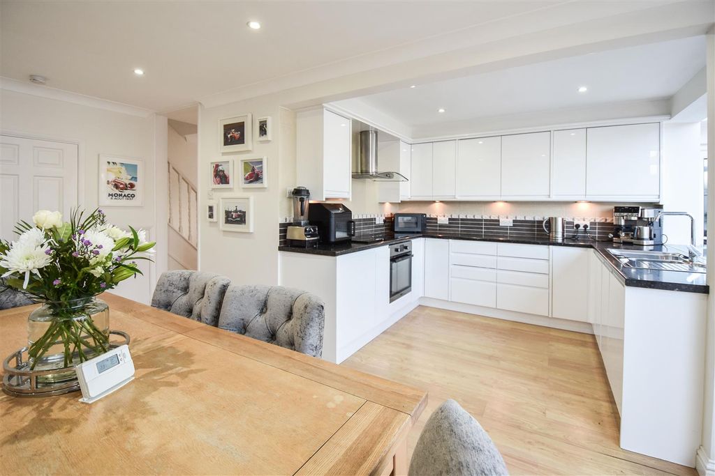 Property photo 3 of 19 Dsc_0111.Jpg