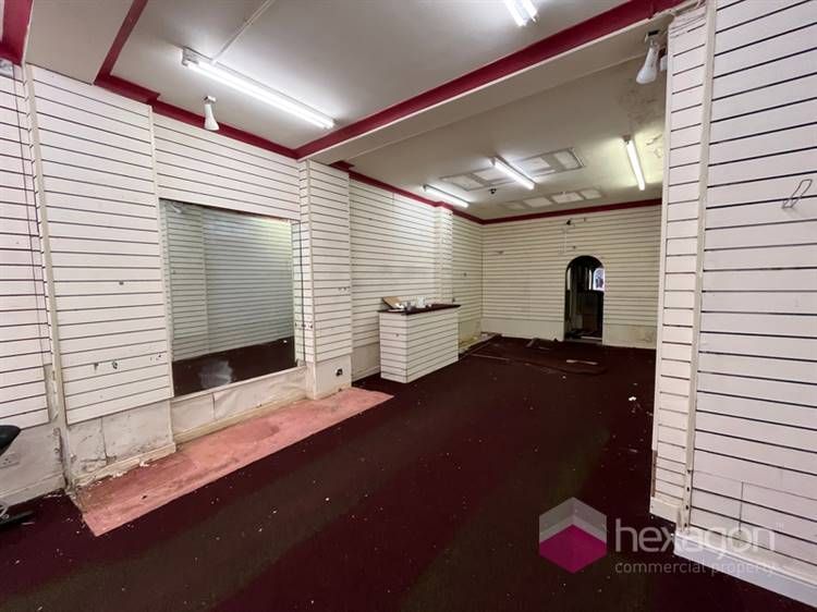 Property photo 3 of 5