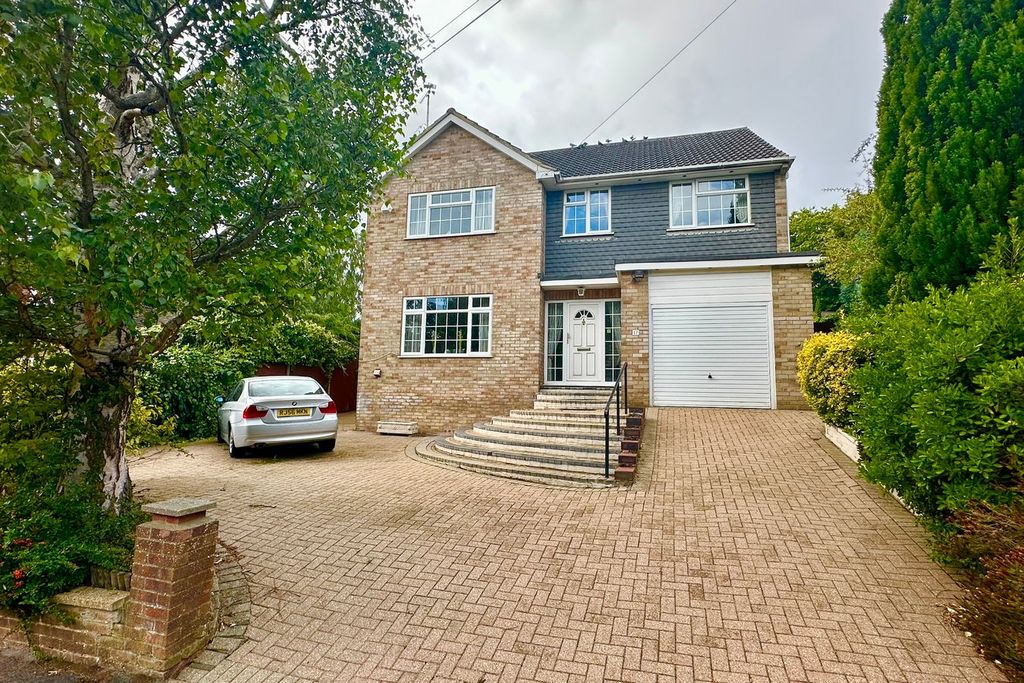 Property photo 1 of 17