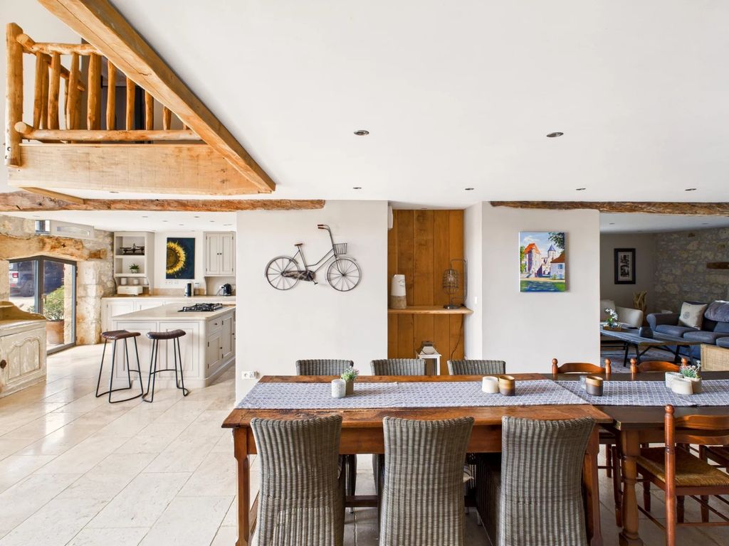 Property photo 3 of 15 ce41359B5Ea07Fb41Cdc7Aa83c6042d7_c30Eead878_1920-Original