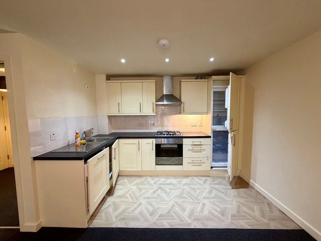 Property photo 3 of 8 Picture No. 09