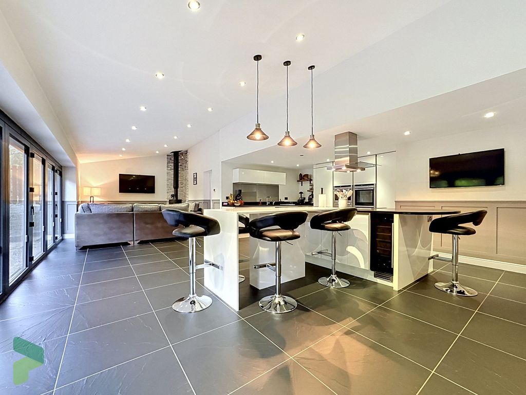 Property photo 1 of 63 Open Plan Kitchen And Family Space