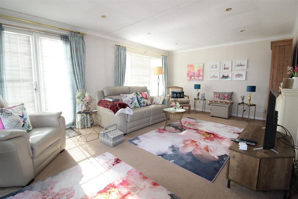 Property photo 3 of 12 Img_1964.Jpg