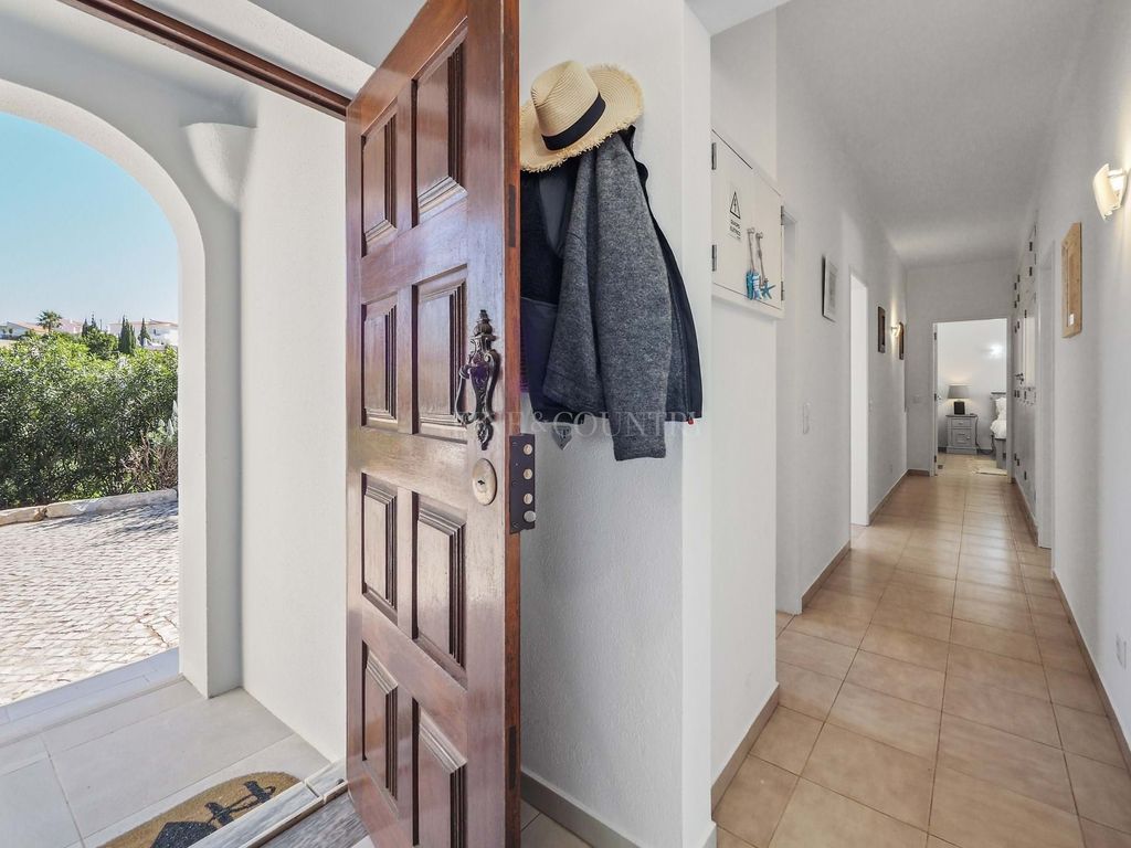 Property photo 3 of 30