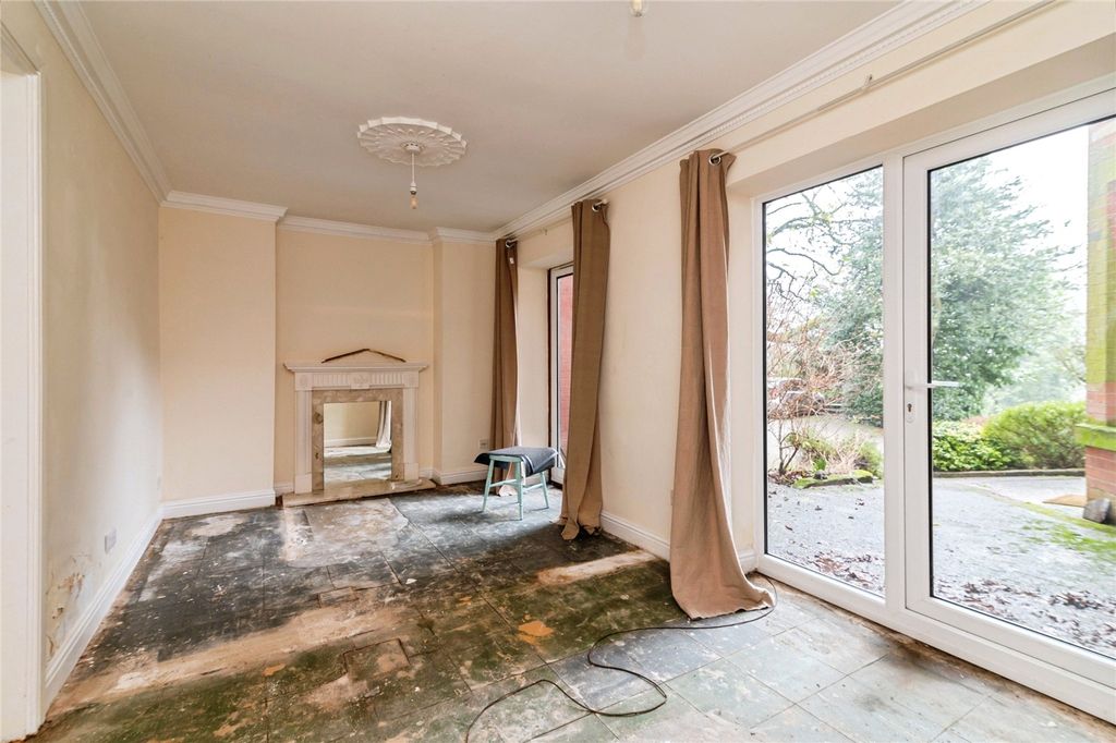 Property photo 2 of 13 Picture No. 42