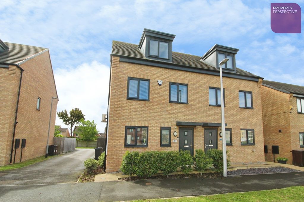 Property photo 1 of 11 Pbox-Img.Jpg