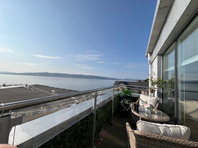 Property photo 3 of 12 Balcony