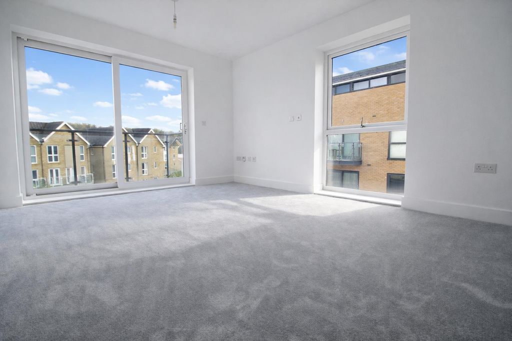 Property photo 3 of 15 7E0Bb1d1-Fe40-4Ecf-A779-56E0Cdc23782.Png