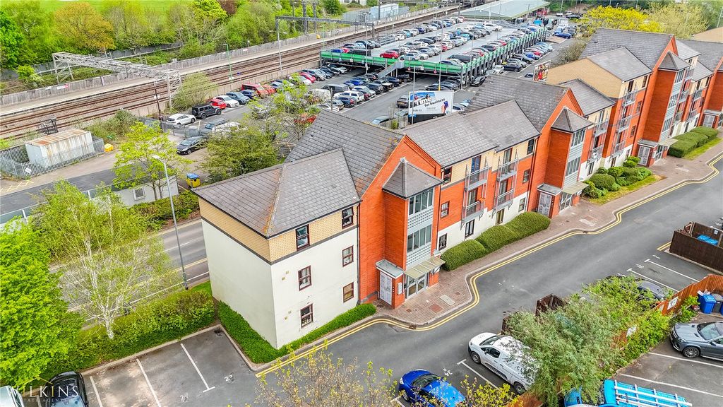 Property photo 1 of 16 Picture No. 01