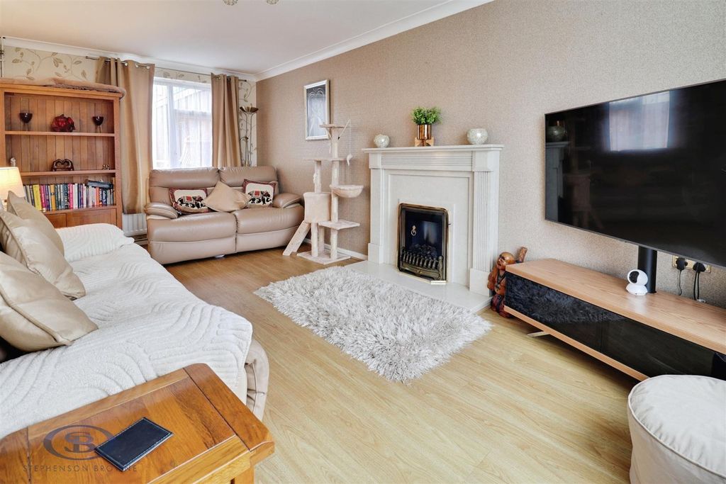 Property photo 3 of 17 224036E7-Img_9272-Img_9274.Jpg