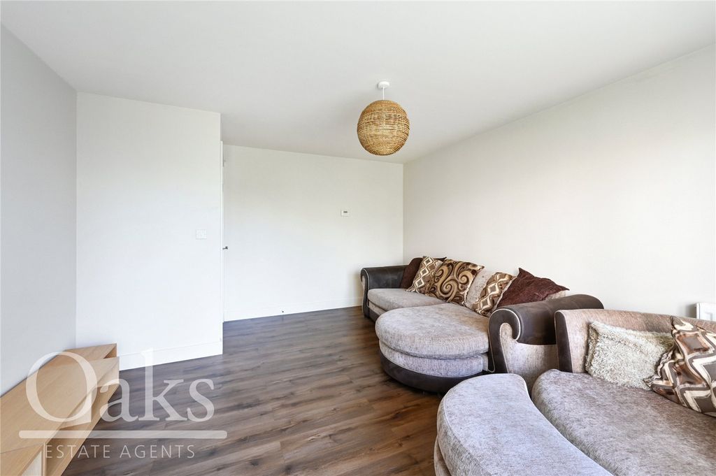 Property photo 3 of 12 Picture No. 04