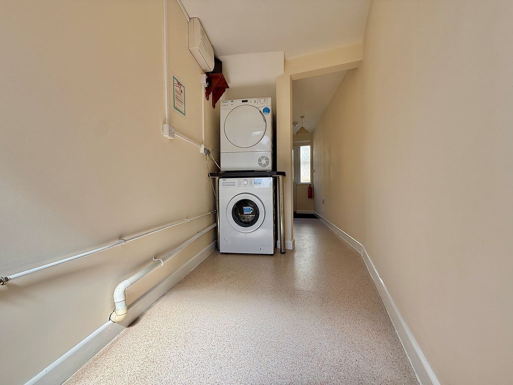 Property photo 2 of 16 Photo 2