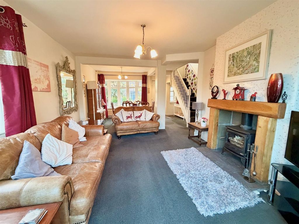 Property photo 3 of 13 Eight.Jpg