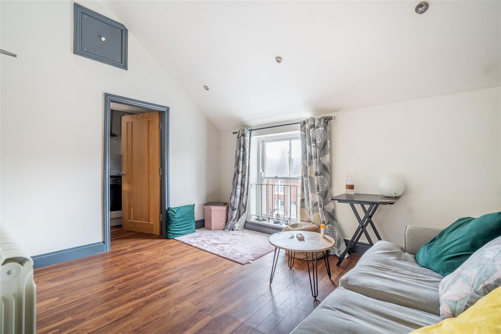 Property photo 3 of 10 Rc-10.Jpg
