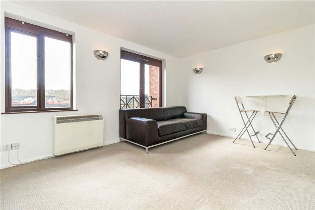 Property photo 2 of 3