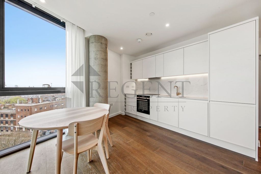 Property photo 1 of 7 Kitchen