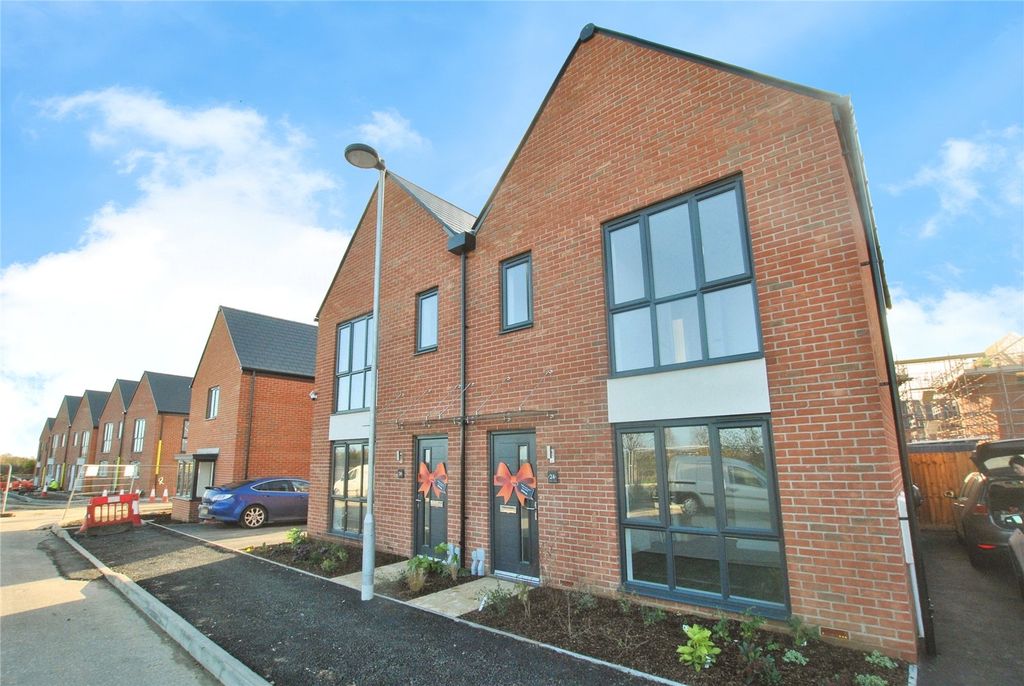 Property photo 1 of 10 Picture No. 01