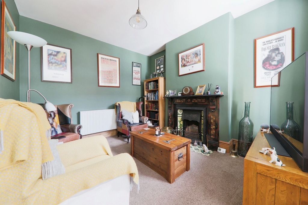 Property photo 3 of 15 3458708