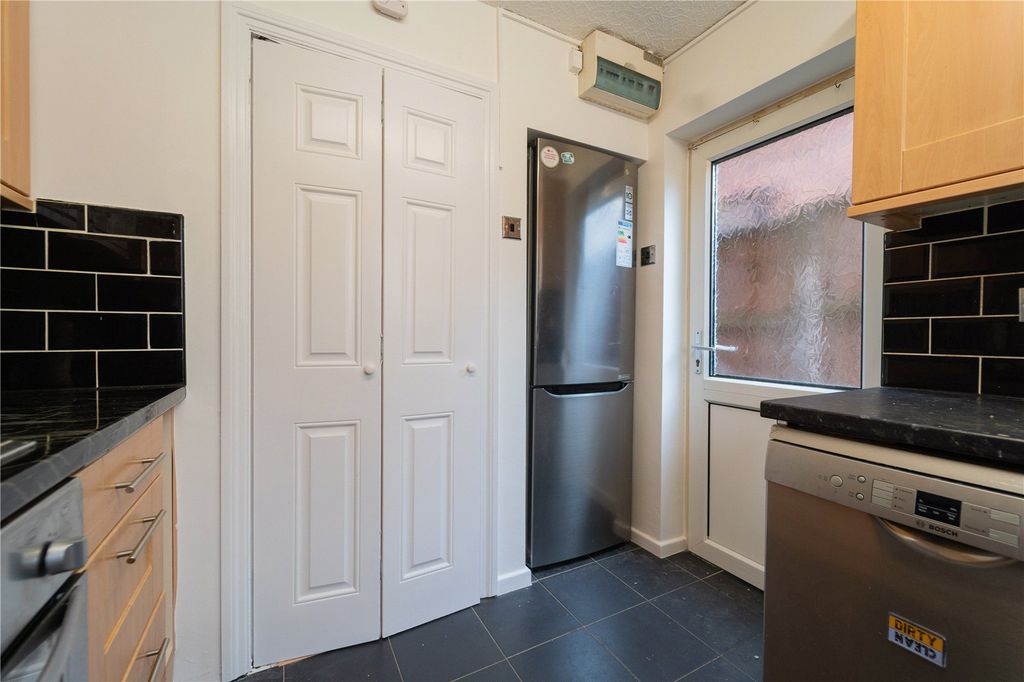 Property photo 3 of 20 Picture No. 20