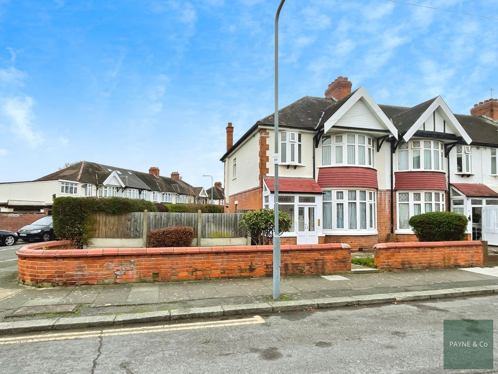 Property photo 1 of 30