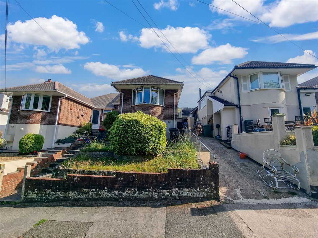 Property photo 1 of 13 78065.Jpg