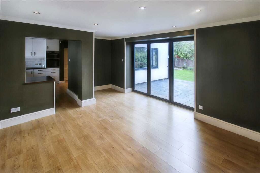 Property photo 3 of 30