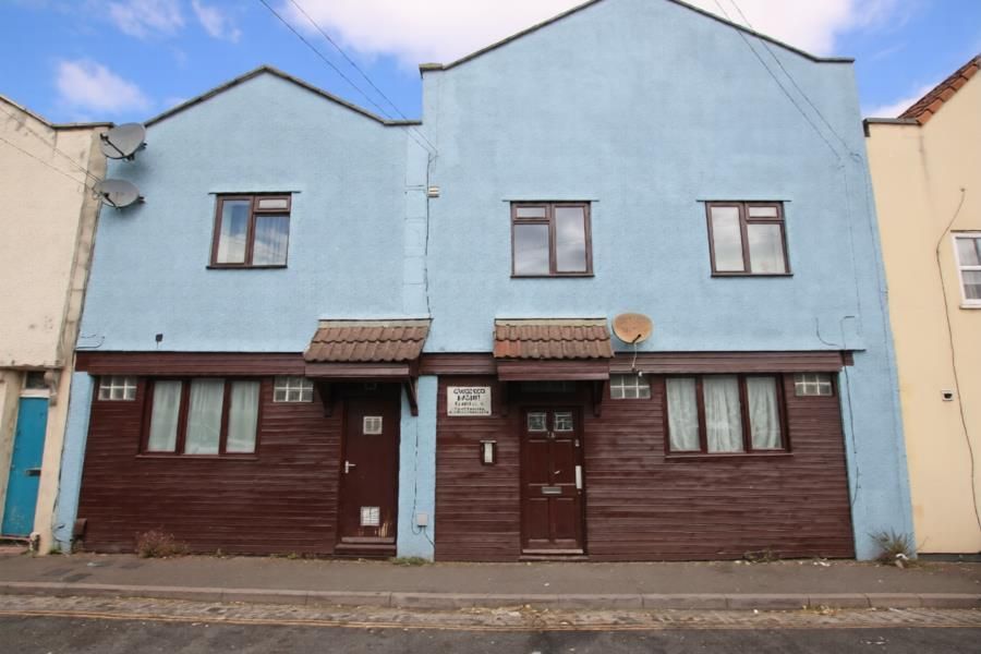 Property photo 1 of 10