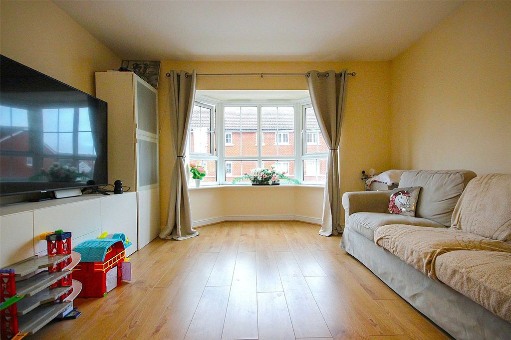 Property photo 2 of 9 Picture No. 05