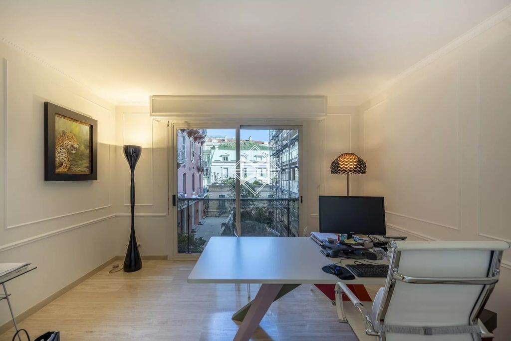Property photo 1 of 3