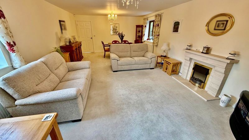 Property photo 3 of 20 Photo 14