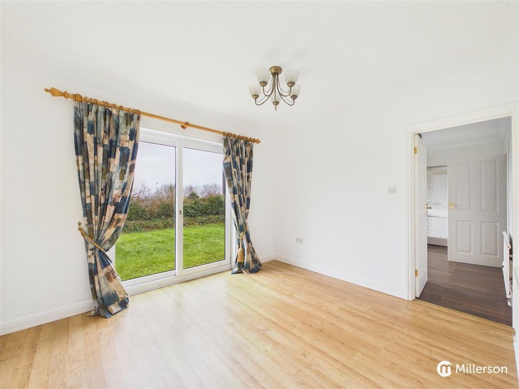 Property photo 3 of 20 Cam05092G0-Pr0158-Still015.Jpg