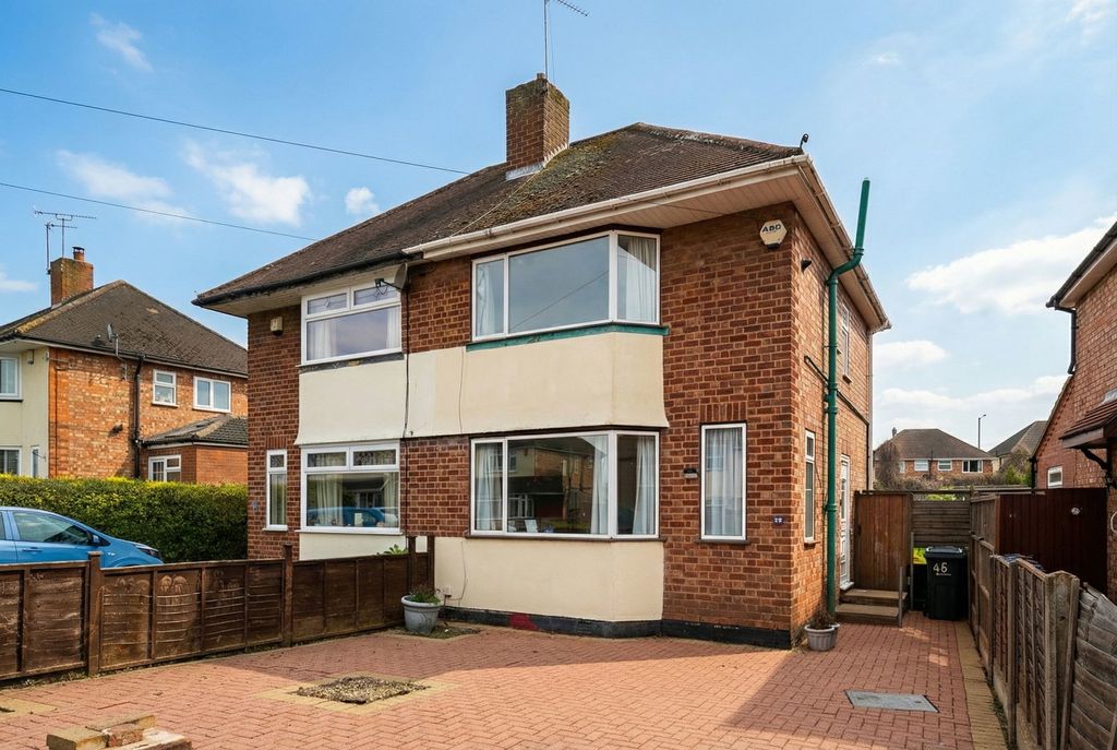Property photo 1 of 15
