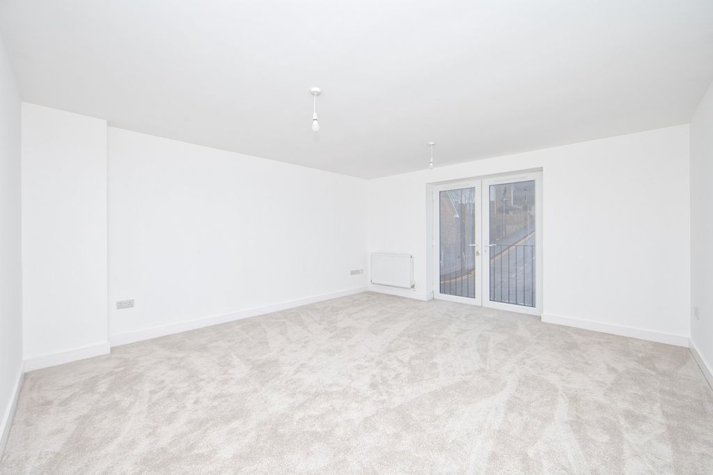 Property photo 3 of 13 Picture 3