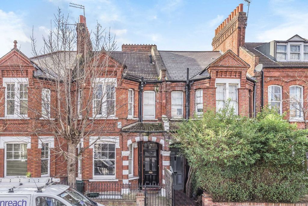 Property photo 1 of 10