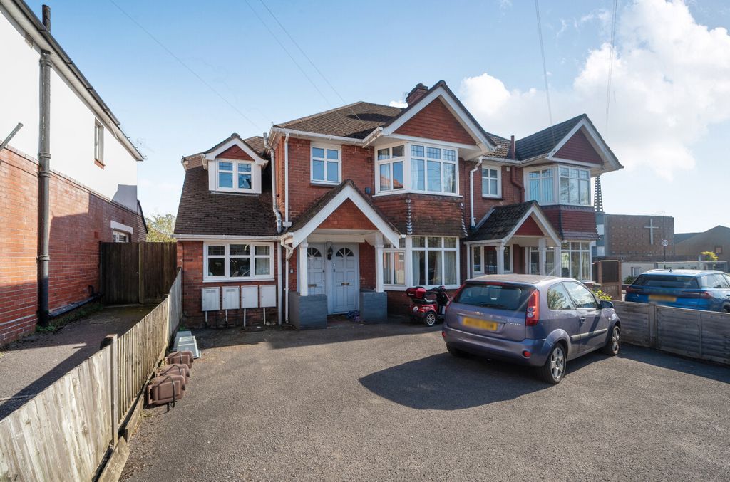 Property photo 1 of 13 1431707-4-69Cee89...