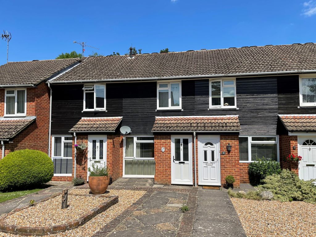 Property photo 1 of 8