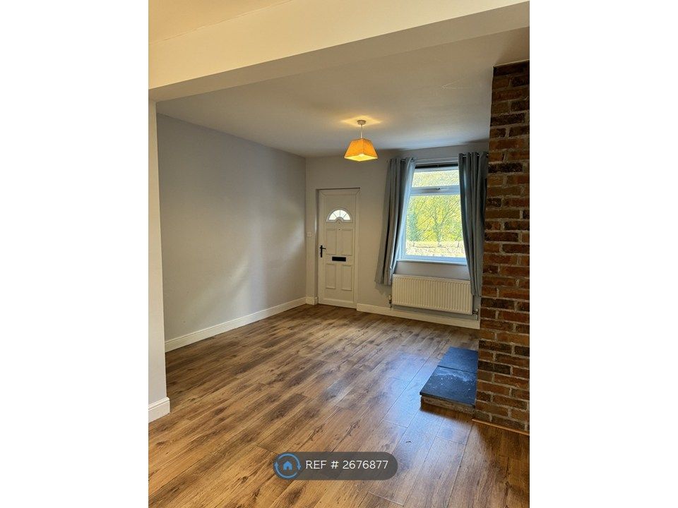 Property photo 2 of 10 Living Room