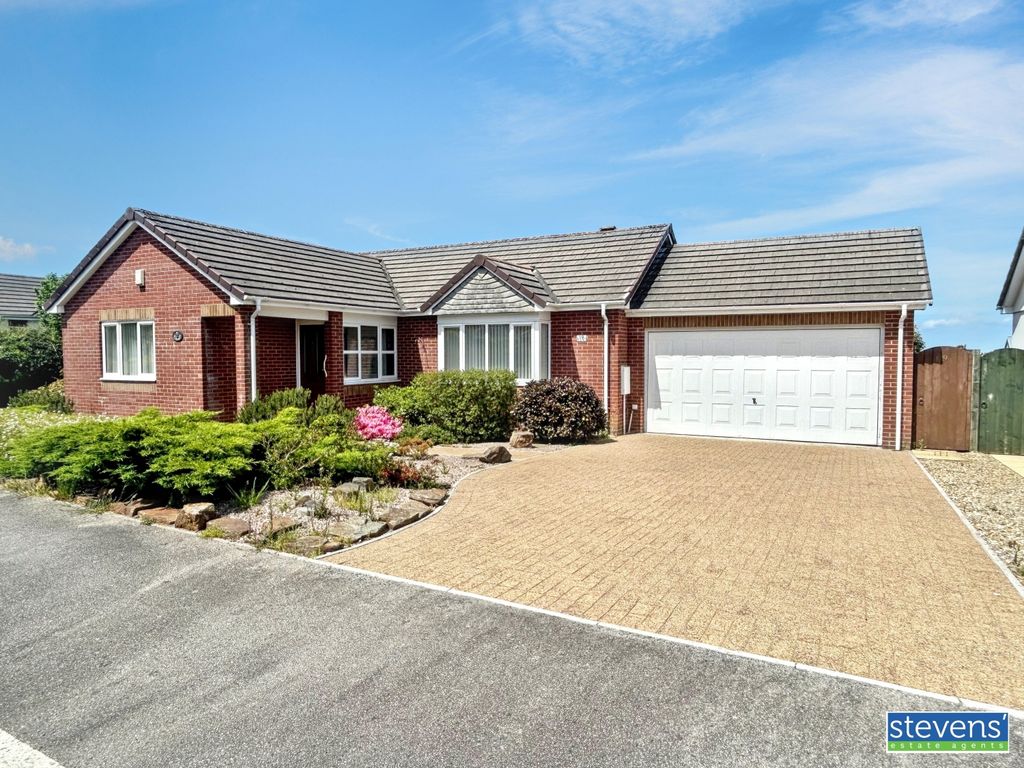 Property photo 1 of 21 Img_5475