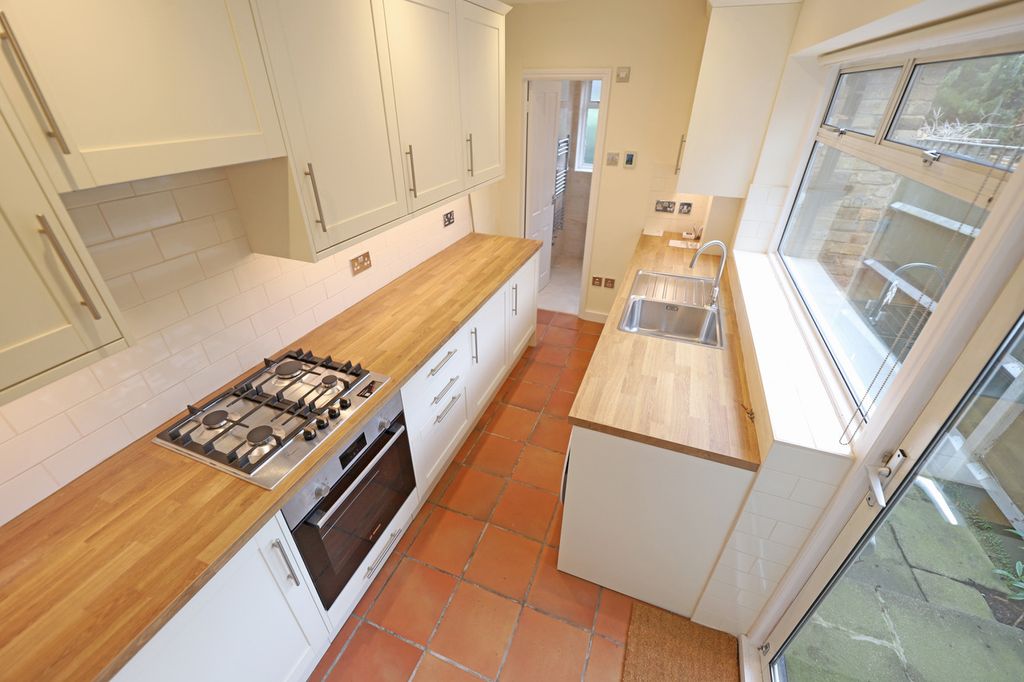 Property photo 2 of 13