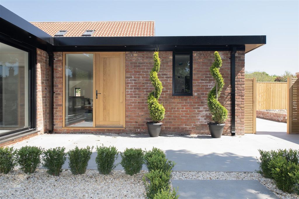 Property photo 3 of 48 Northdalton2-003.Jpeg