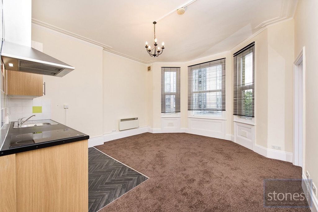 Property photo 1 of 11 Picture No. 08