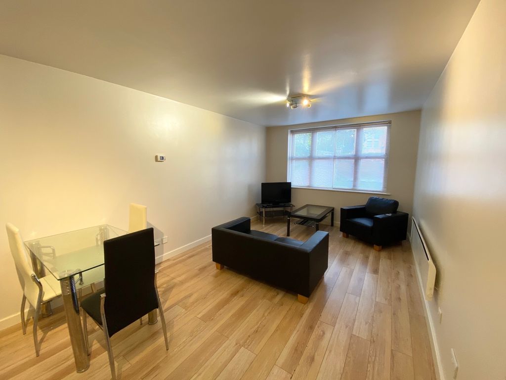 Property photo 3 of 8