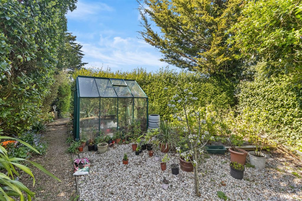 Additional image 30 of 4 bed detached house for saleChurch Street, Willingdon, Eastbourne BN22