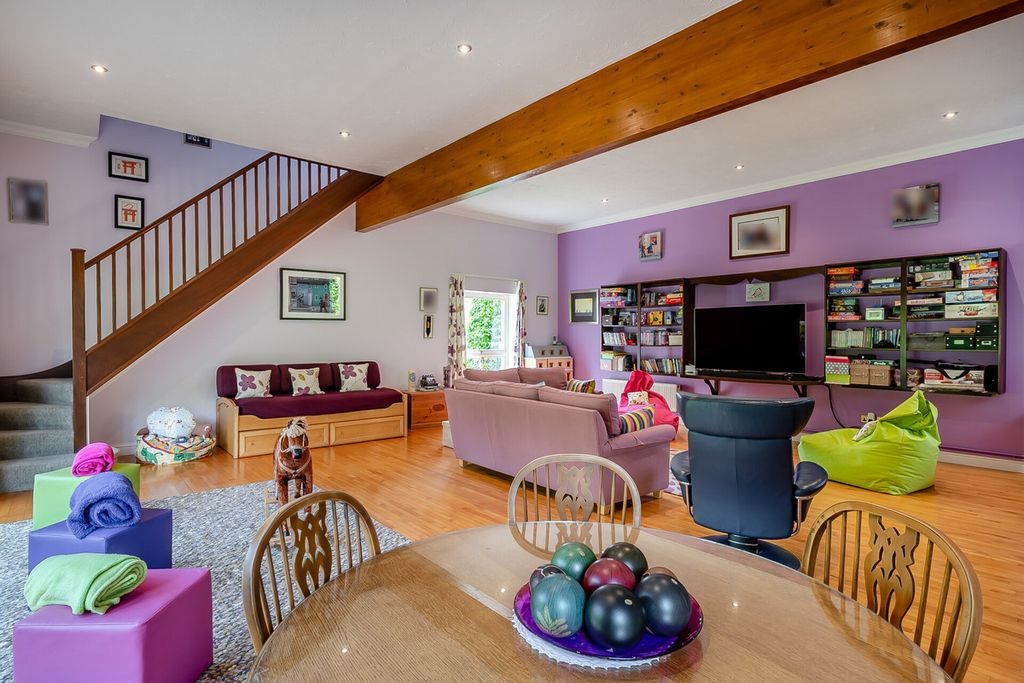 Additional image 20 of 5 bed detached house for saleHigh Street South, Tiffield, Towcester Northamptonshire NN12